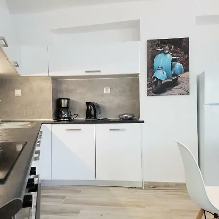 Panorama House *